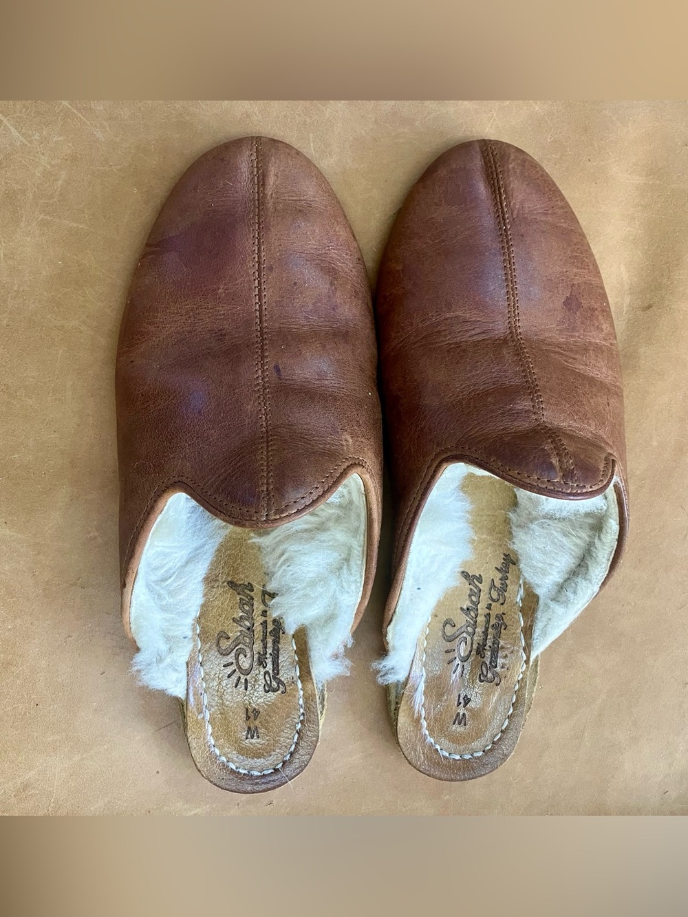 Sabah Genuine Leather Shearling-line Slippers